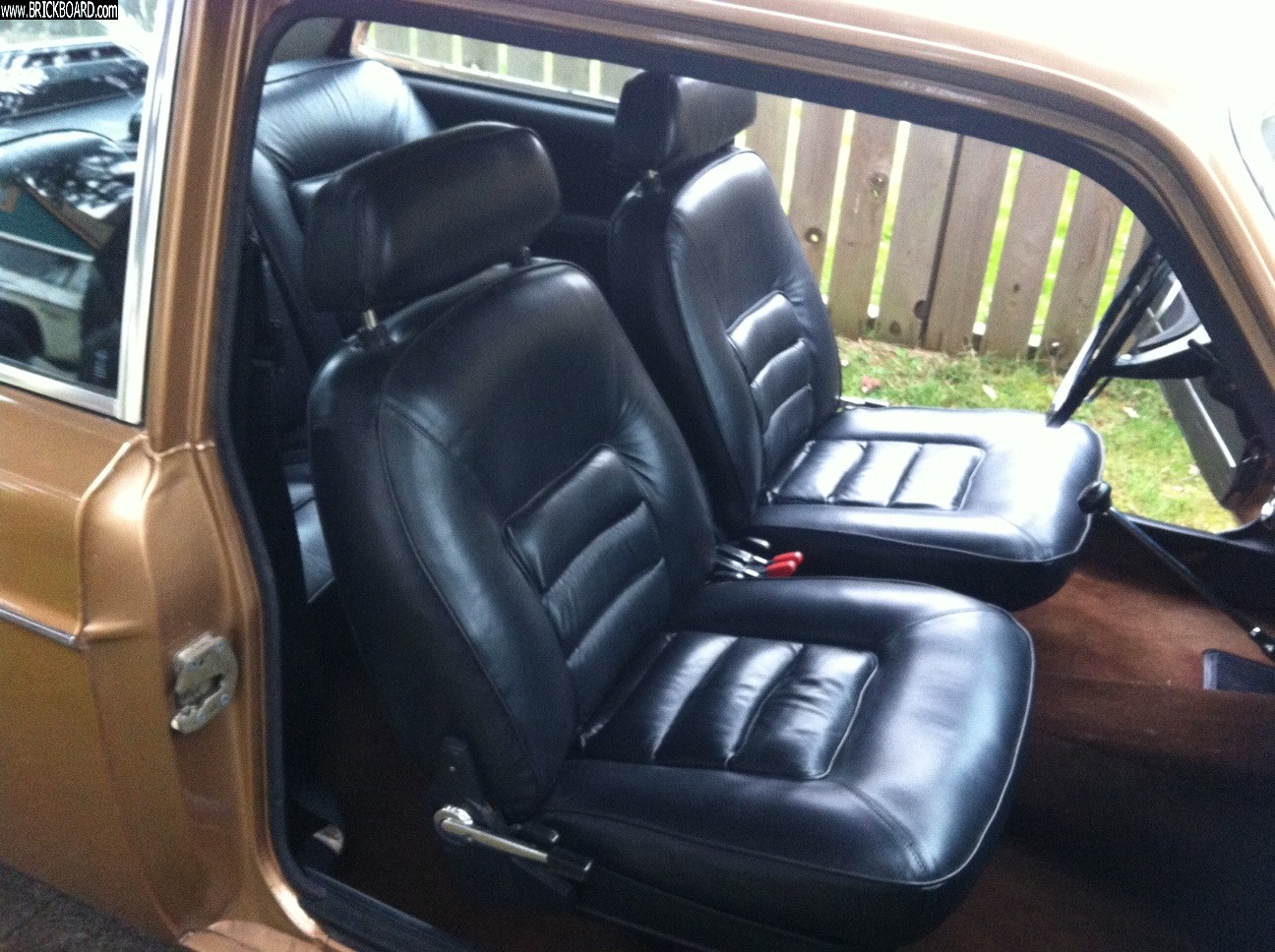 Volvo 140-160 -- 142e