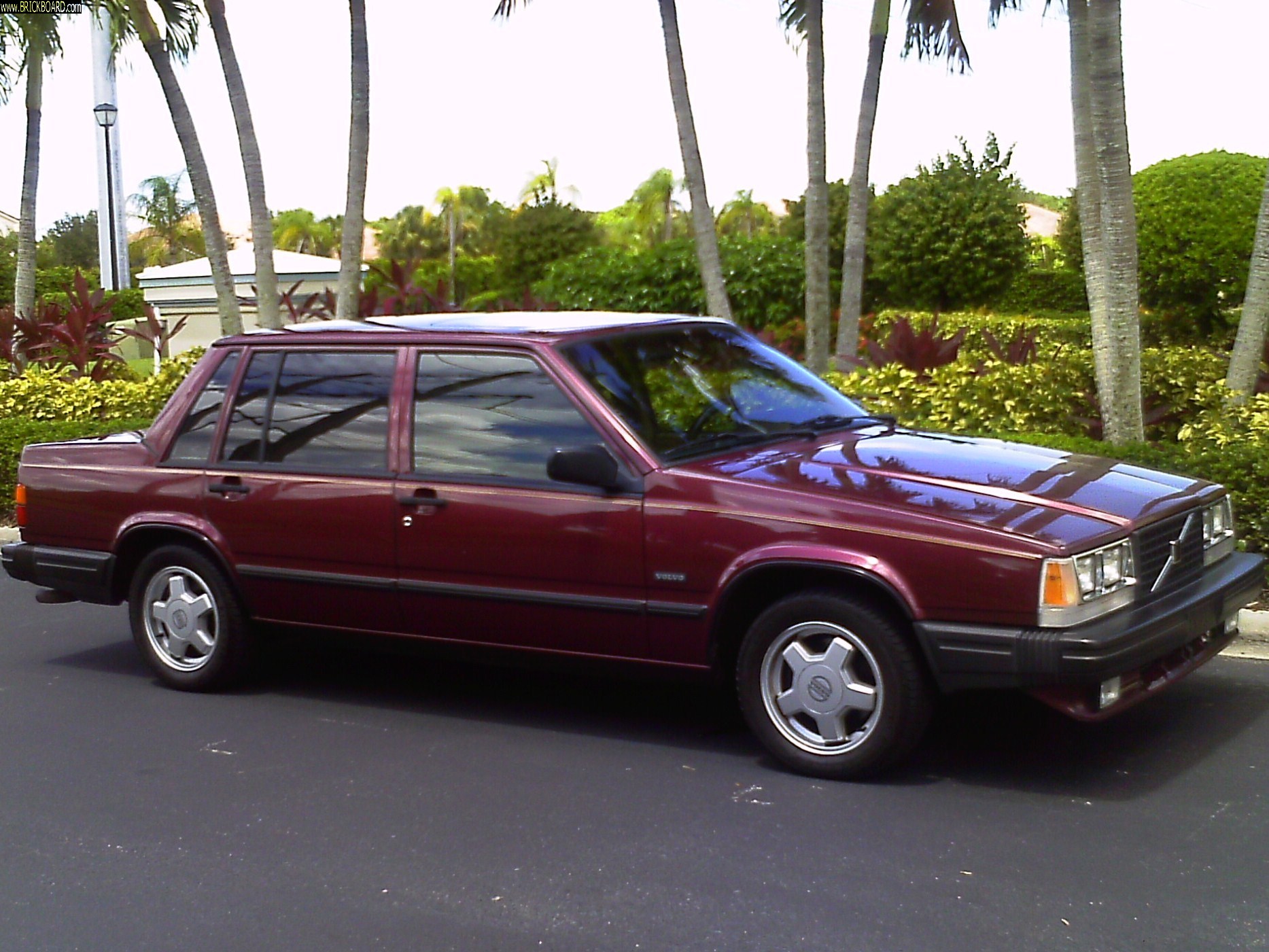 Volvo -- 1989 740T Intercooler