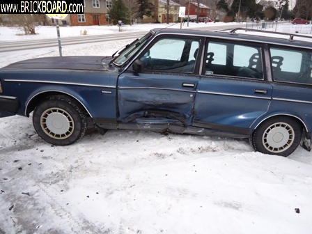 Volvo 200 -- Frau Bleukar, murdered