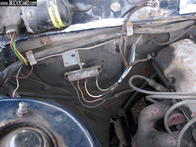 Volvo 200 -- 240 heater resistor