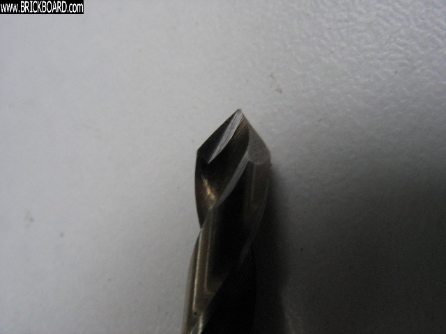 Volvo 200 -- Sharp point bit for 240 heater motor lubrication holes