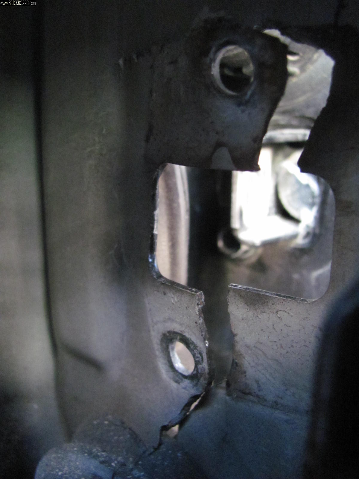 Volvo 850 -- 850 door jamb metal failure at door stay