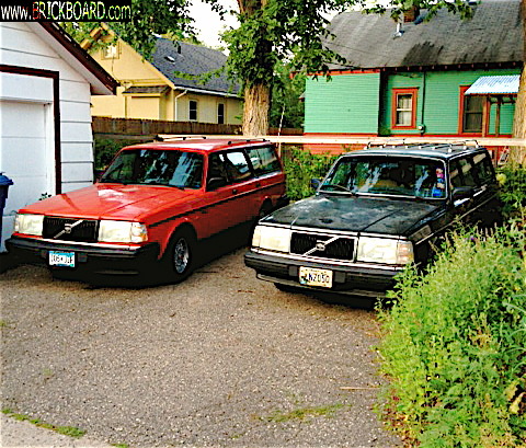 Volvo -- 240 SE 240 DL