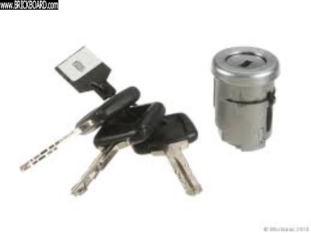 Volvo 900 -- ignition replacement tumbler